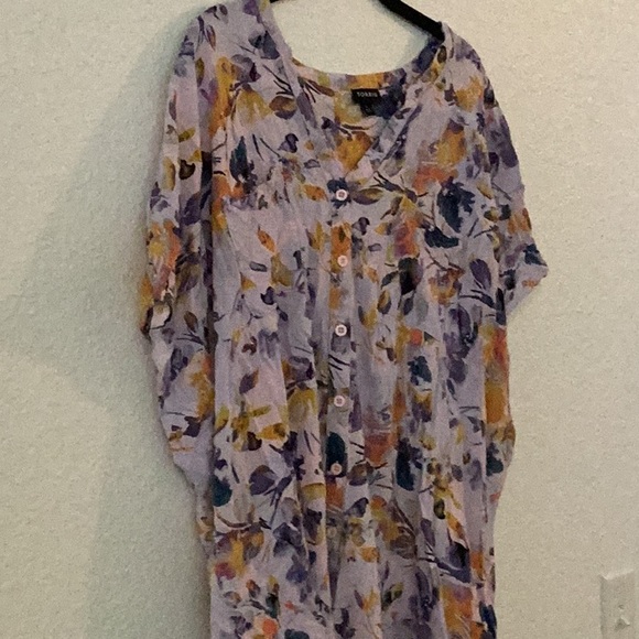 Torrid Shirt - Picture 3 of 3